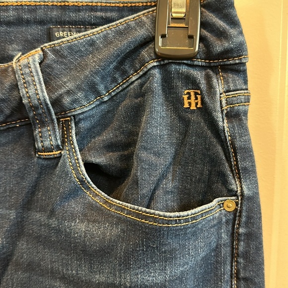 Plus Size Women Clothing - Picture 2 of 6